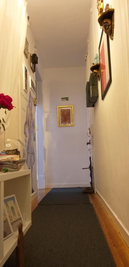 The Lisbon'S Light - Bed And Breakfast - Apartment Shared With The Hosts