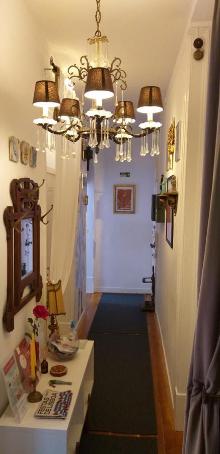 The Lisbon'S Light - Bed And Breakfast - Apartment Shared With The Hosts Lisboa